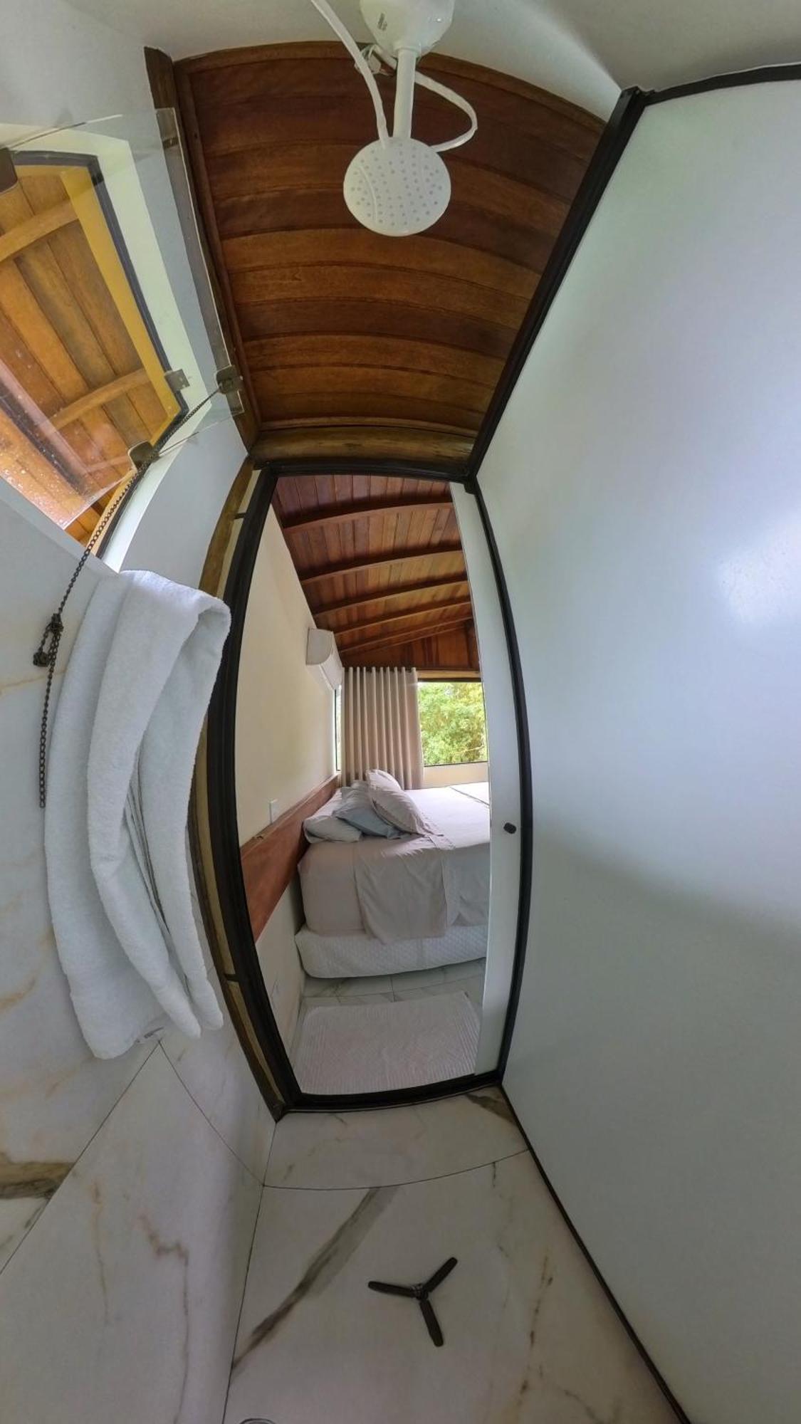 Diver Village Ilhabela Bagian luar foto